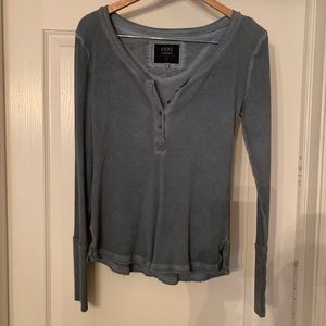 Abercrombie & Fitch thermal women’s shirt